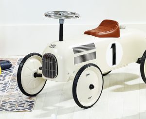 Cream White vintage ride on car Vilac