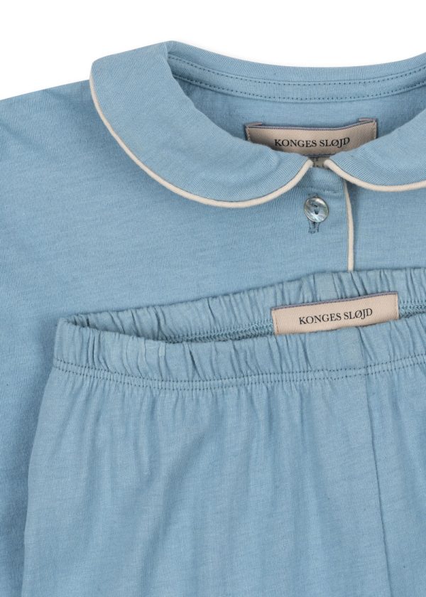 b30c6082-b60a-46d0-a146-1a5a44105c07