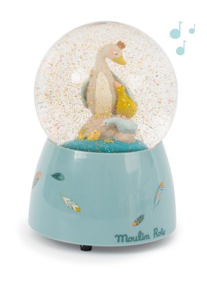 Musical Snow Globe Le Voyage D'Olga