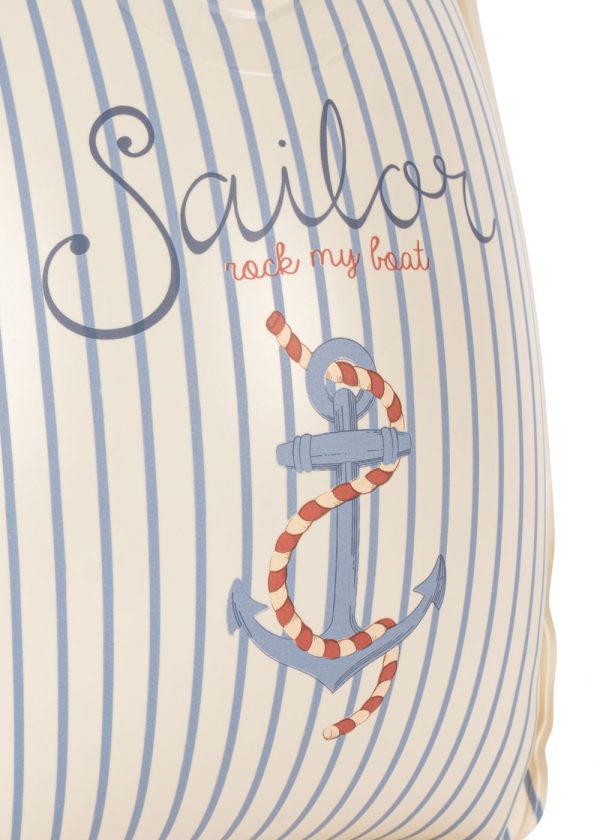 db025c80-b6da-45ee-8d4b-3c183336574b