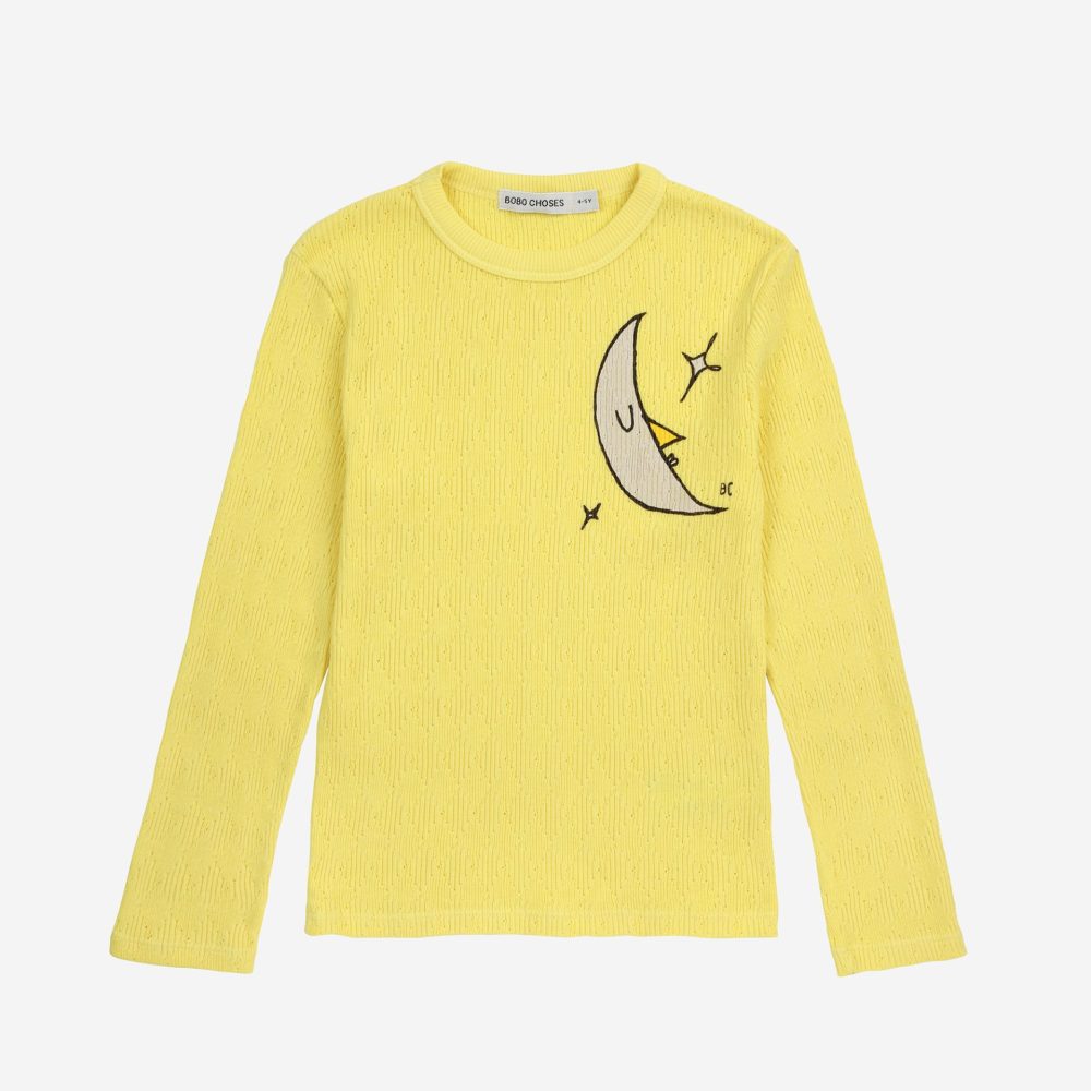 Beneath The Moon tight T-shirt