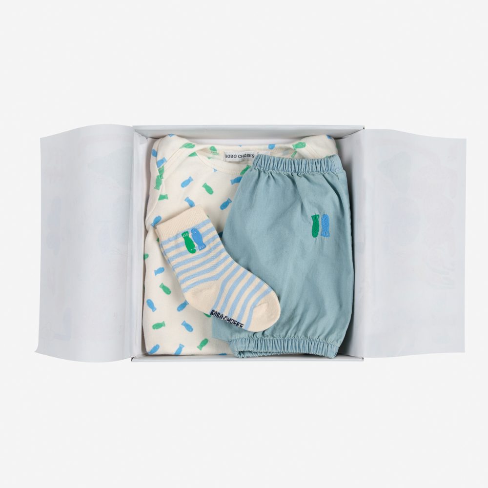 Подарочный набор детской одежды "Счастливая рыбка" (Lucky Fish gift set) торг. марки "BOBO CHOSES", арт. № B125AB10419912, материал: 95% органический