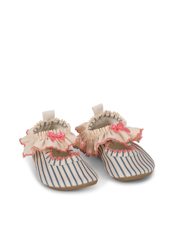 Пляжная обувь для девочек (Gina Frill Swim Shoes - 20-35) торг. марки "Konges Slоjd", арт. № KS103287, материал: 95% полиэстр, 5% эластан / 34-35
