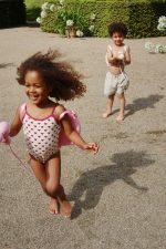 Купальник для девочек (Bowie Swimsuit - 19m-10y) торг. марки "Konges Slоjd", арт. № KS103342, материал: 93% нейлон, 7% эластан / 7-8Y