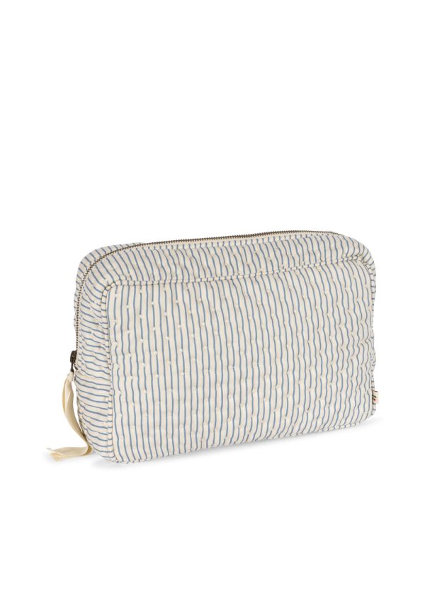 Сумочка для косметических средств или наборов для личной гигиены (BIG QUILTED TOILETRY BAG) торг. марки "Konges Slоjd", арт. № KS103725, материал: 100 / ONESIZE