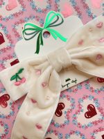 Заколка для волос (VELVET BOW PEARLY HAIR CLIP) торг. марки "Konges Slоjd", арт. № KS103208, материал: 80% полиэстр, 15% металл, 5% стекло / ONESIZE