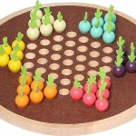 A trip across the vegetable garden - Chinese checkers